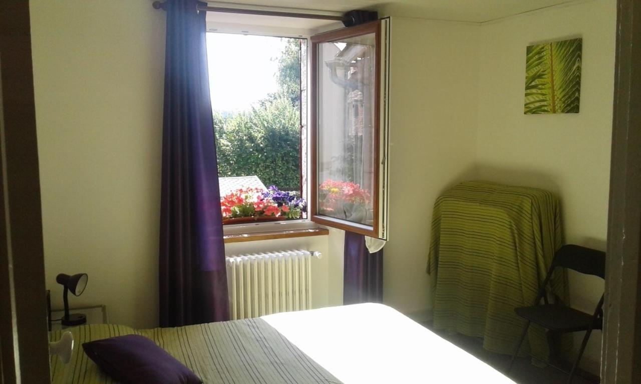Appartement Petit Calme Et Ensoleille. Aumont-Aubrac
